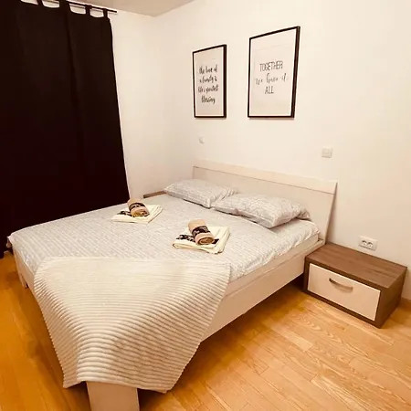 Poki Apartment
