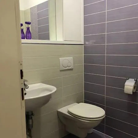 Poki Apartment *